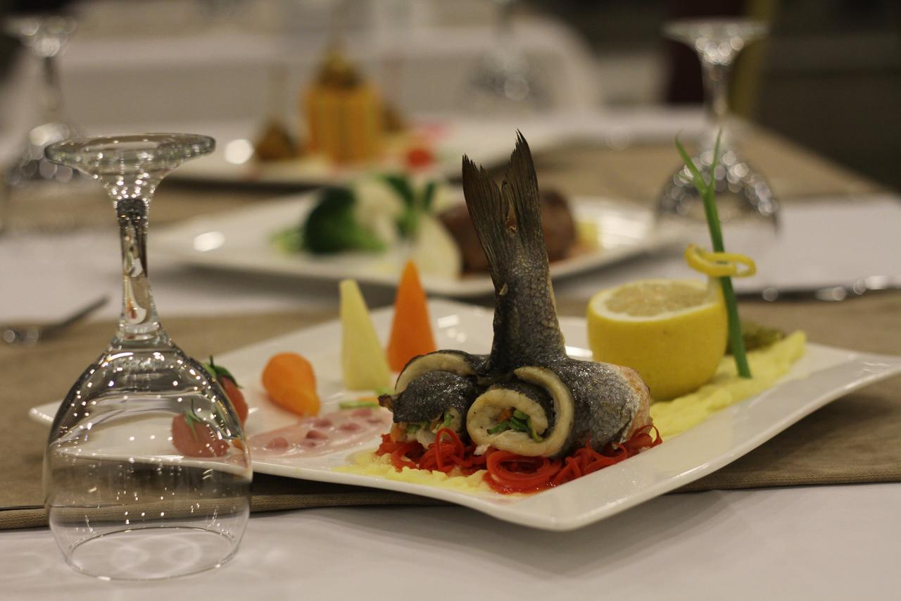Iyaspark Hotel Ισπάρτα Εξωτερικό φωτογραφία